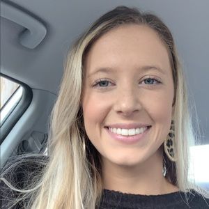 Meet your Posher, Haley